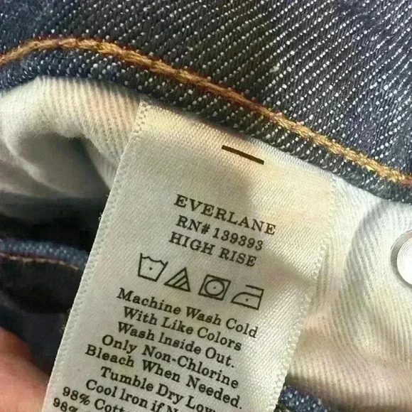 Everlane dark wash jeans size 28 women’s - Picture 3 of 4